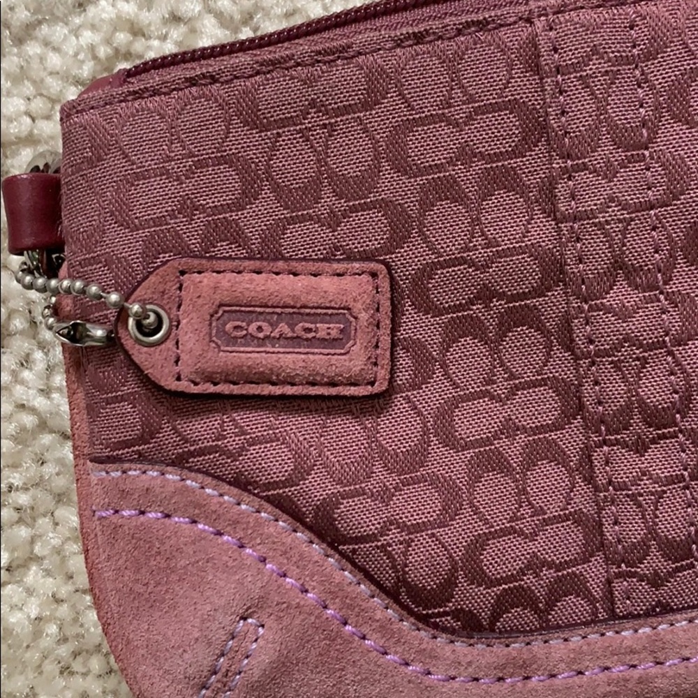 Coach Wristlet (like new) - Picture 6 of 6